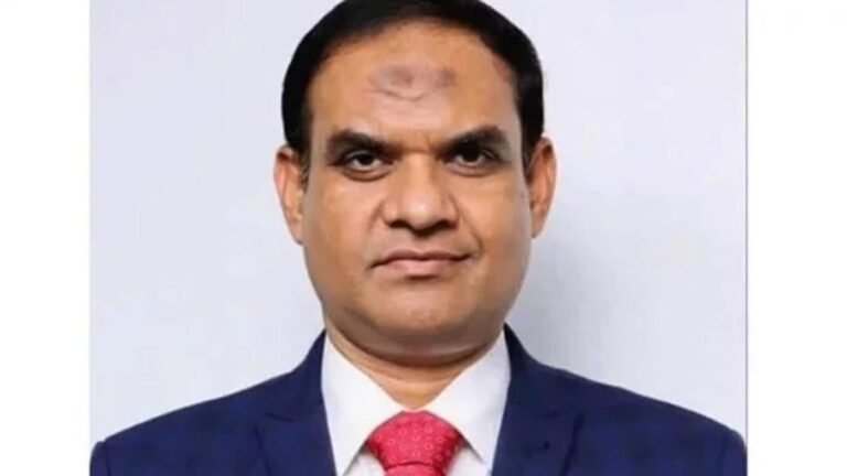 বিএনপি কাজে বিশ্বাস করে: হুইপ অপু