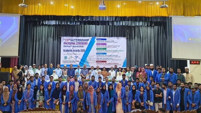বাকৃবিতে ১৭৯ শিক্ষার্থীর ইন্টার্নশিপ শুরু, বিদেশে যাচ্ছেন ৩৫ জন