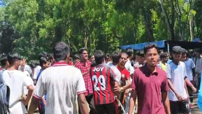 ইবিতে ফুটবল খেলা ঘিরে দফায় দফায় সংঘর্ষ, আহত ১০