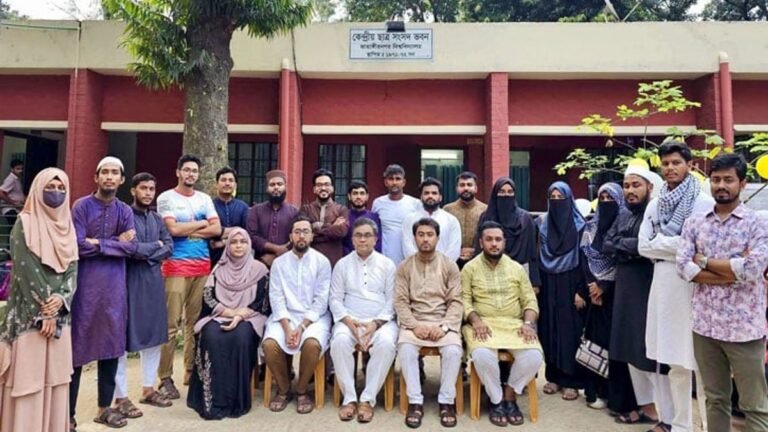 ৬ কর্মসূচিতে জাকসুর এক বছরের দায়িত্বের আনুষ্ঠানিক সমাপ্তি