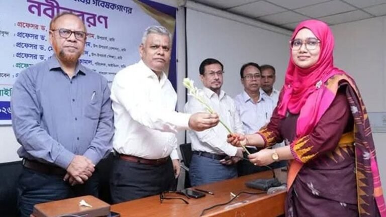 রাবিতে ৬ পিএইচডি ও ২৬ এমফিল গবেষককে বরণ