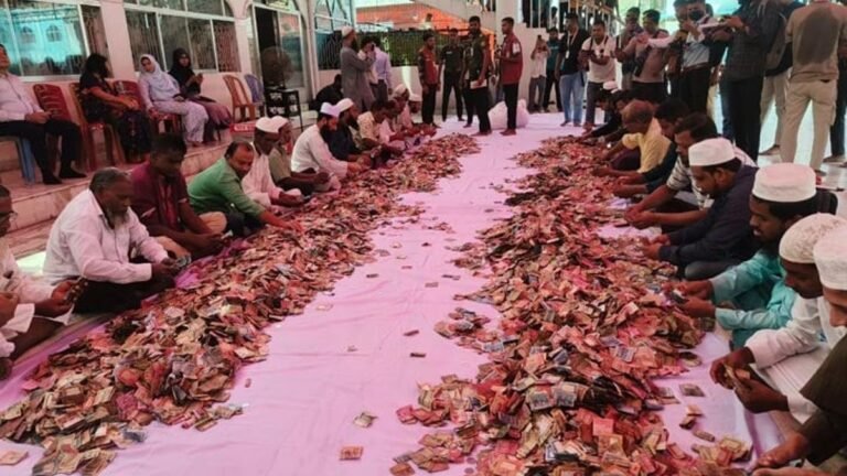 শাহজালাল মাজারের দানবাক্সে মিলল ৮৯ লাখ টাকা