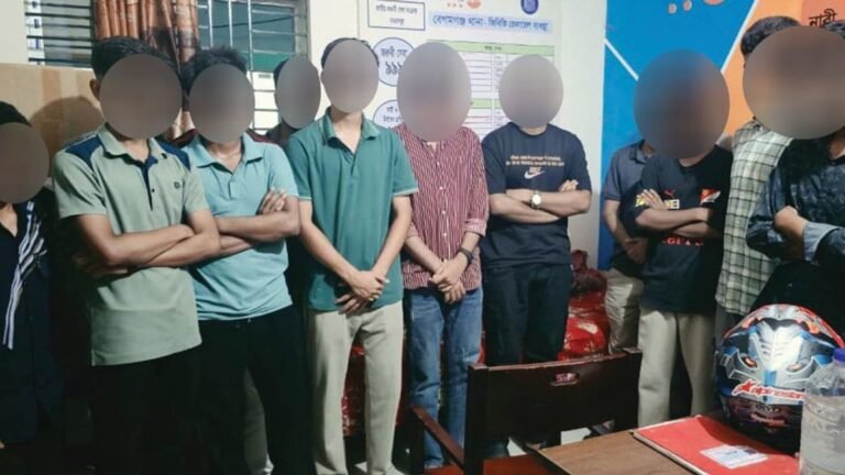 নোয়াখালীতে কিশোর গ্যাংবিরোধী অভিযান, আটক ৬৭