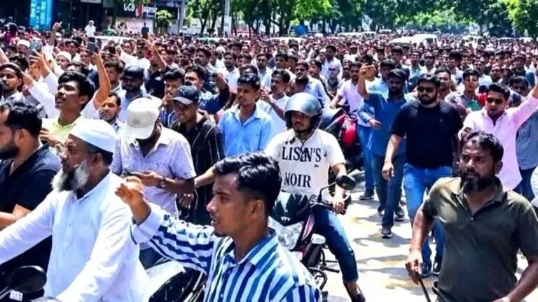 গুলশানে আওয়ামী লীগের মিছিলে অংশ নেওয়া ৩২ জন গ্রেফতার