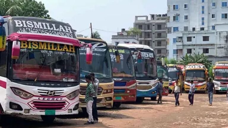 ৩০ ঘণ্টা পর রাজশাহী থেকে সারাদেশে বাস চলাচল শুরু