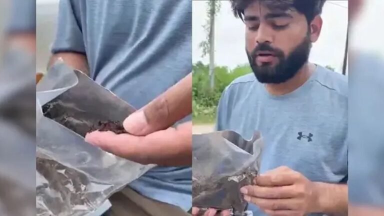 অনলাইনে অর্ডার দিয়েছিলেন ডিভাইস, পার্সেল খুলে পেলেন গোবর!