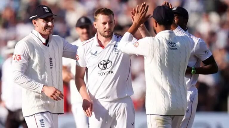 পাকিস্তানকে হোয়াইটওয়াশ করেও বাংলাদেশের ওপরে উঠতে পারলো না ইংল্যান্ড