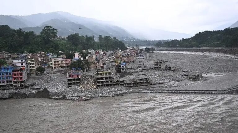 অন্ধকার টানেলে ৯ দিন যেভাবে বেঁচে ছিলেন দুই শ্রমিক