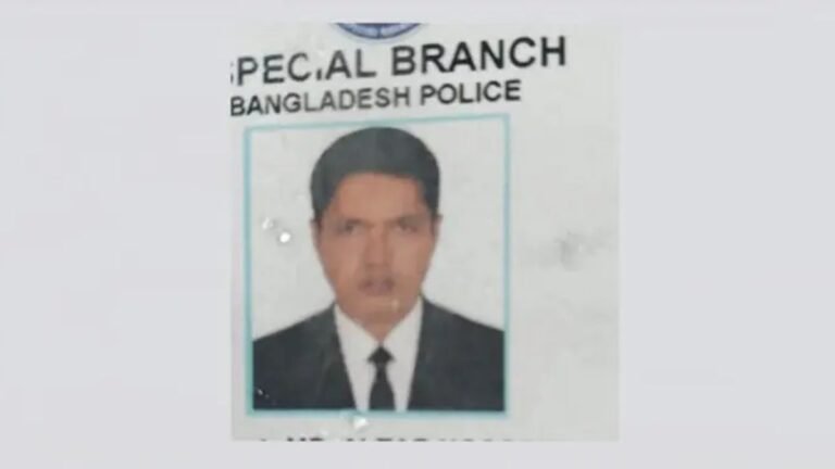 আমিনবাজারে পুলিশের এসবি সদস্যকে পিটিয়ে হত্যা