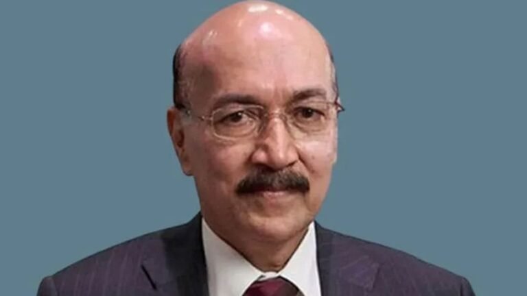 থার্ড টার্মিনালের ২৫০ কোটি টাকা আত্মসাতের অভিযোগ: তারিক সিদ্দিককে দুদকে তলব