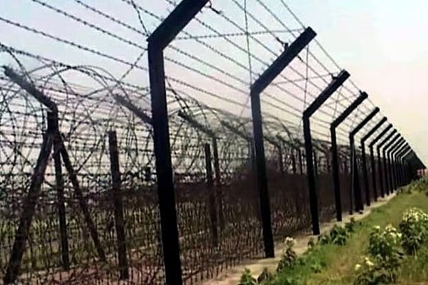 ভারতীয় নাগরিককে বাংলাদেশ থেকে ফেরত নিতে আবার নির্দেশ দিলেন আসামের হাইকোর্ট