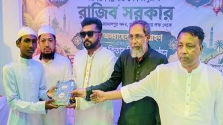 ১০ এতিমের দায়িত্ব নিলেন মালয়েশিয়া প্রবাসী