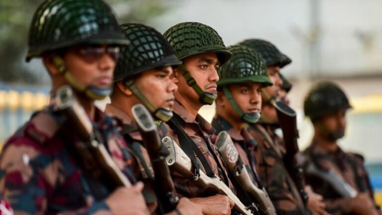দুর্গাপূজার নিরাপত্তায় মাঠে থাকবে ১০ হাজার বিজিবি
