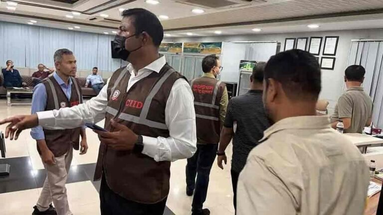 গুলশানে সালমান মুক্তাদিরের শ্বশুরের ‘মদের গুদাম’ সিলগালা