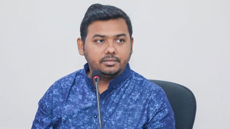 এনসিপিতে ‘সুপার সিক্স’ নামে কোনো ফোরাম নেই: সারোয়ার তুষার